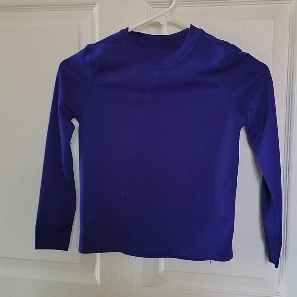 Ling sleeve under shirt